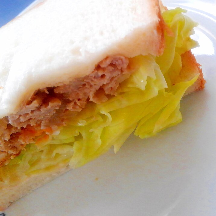 豚の生姜焼きがあまったらサンドイッチに！